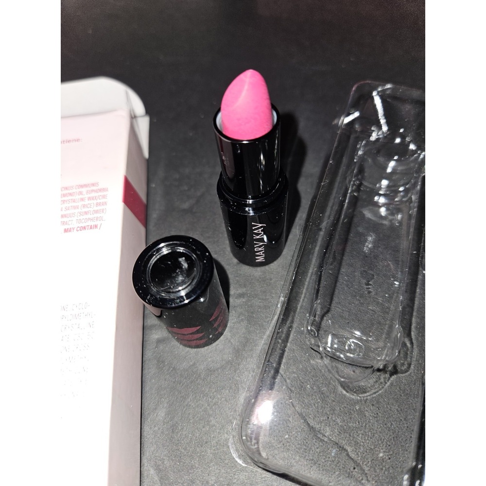 Mary Kay Lip Kit Lipstick And Lipliner In Pink New - Picture 2 of 4